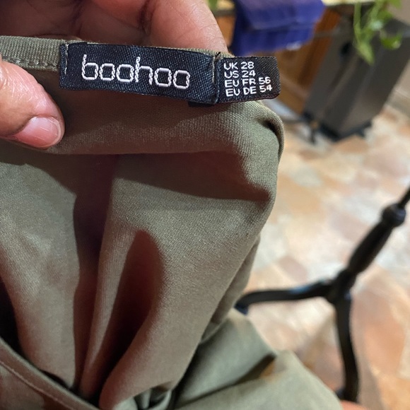 BEAUTIFUL - Picture 5 of 6